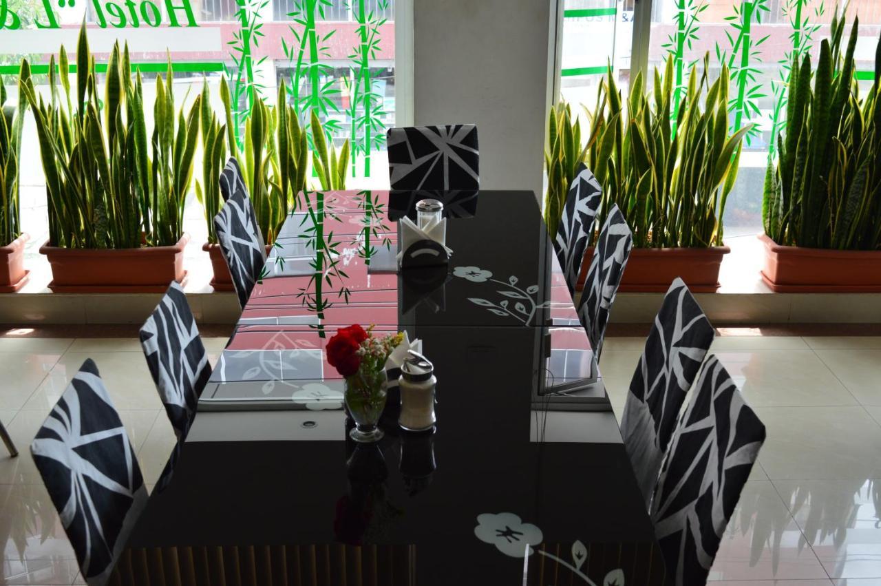 Hotel Lottus Quito Bagian luar foto