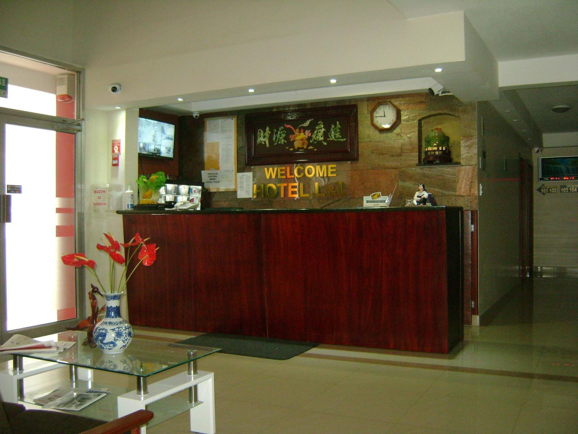 Hotel Lottus Quito Bagian luar foto