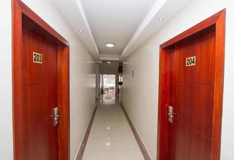 Hotel Lottus Quito Bagian luar foto